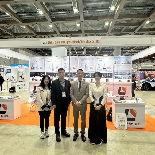 LuxFighter Car Led Farnlight 2024 Tokio International Autforite Expo